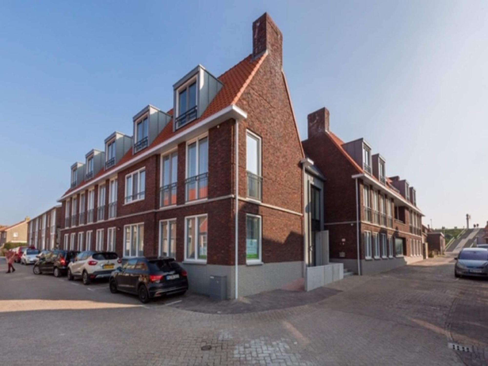 Luxurious Studio For 2 People A 1 Minute Walk From The Beach Of Zoutelande Esterno foto